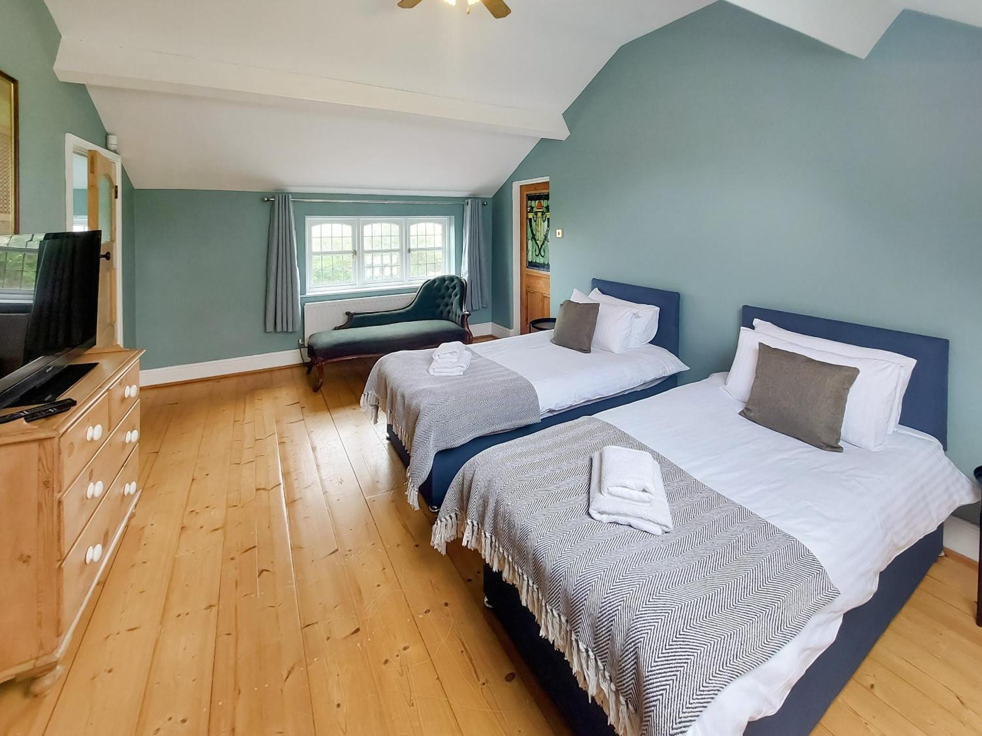 Oakridge Villa Hinderwell Buitenkant foto